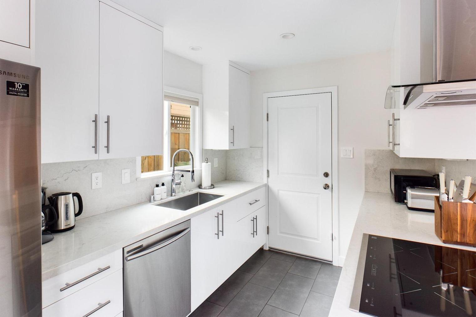 3br W Backyard Ac Nr Park Mall Sfo-1564 Santa Clara